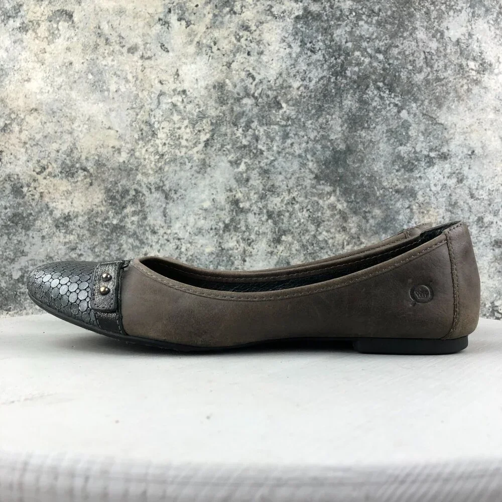 Born Women's Size 8 Masia Brown Leather Cap Toe Buckle Slip On Ballet Flats